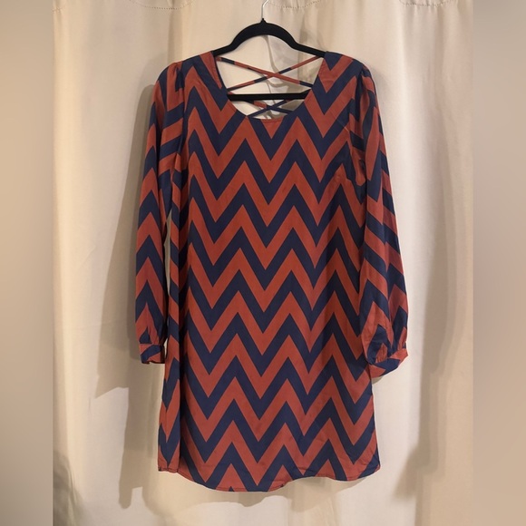 Women’s NWT Charming Charlie Dress - Picture 1 of 6